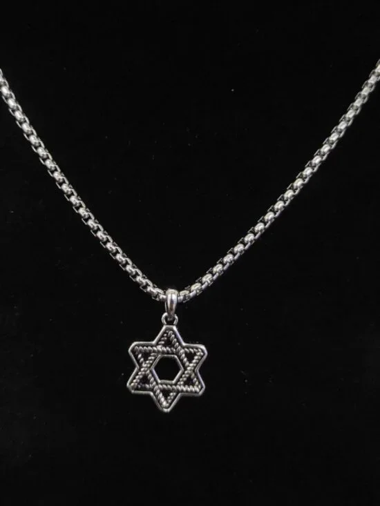 David Yurman Necklace - Picture 5 of 5